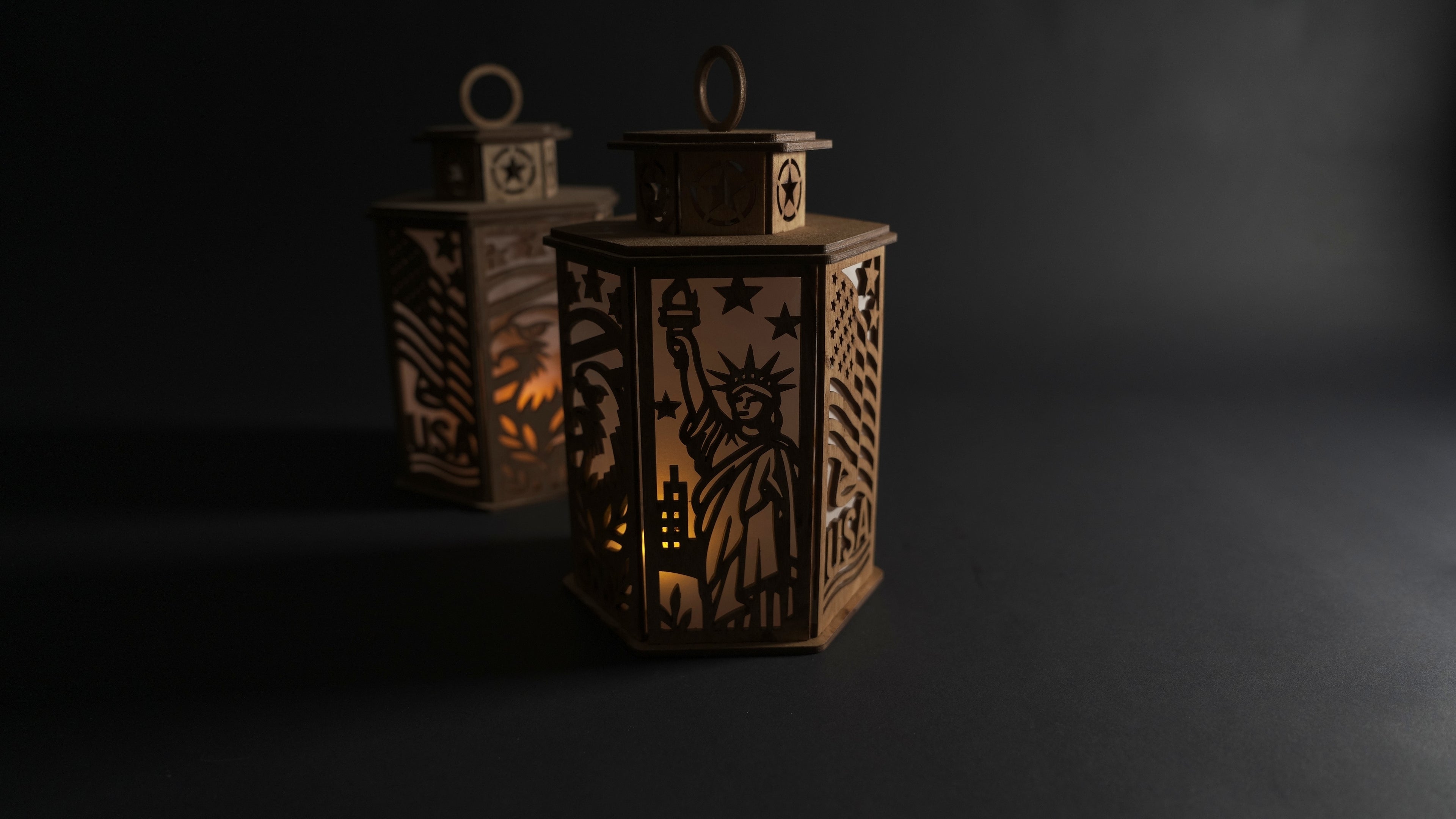 USA Lantern