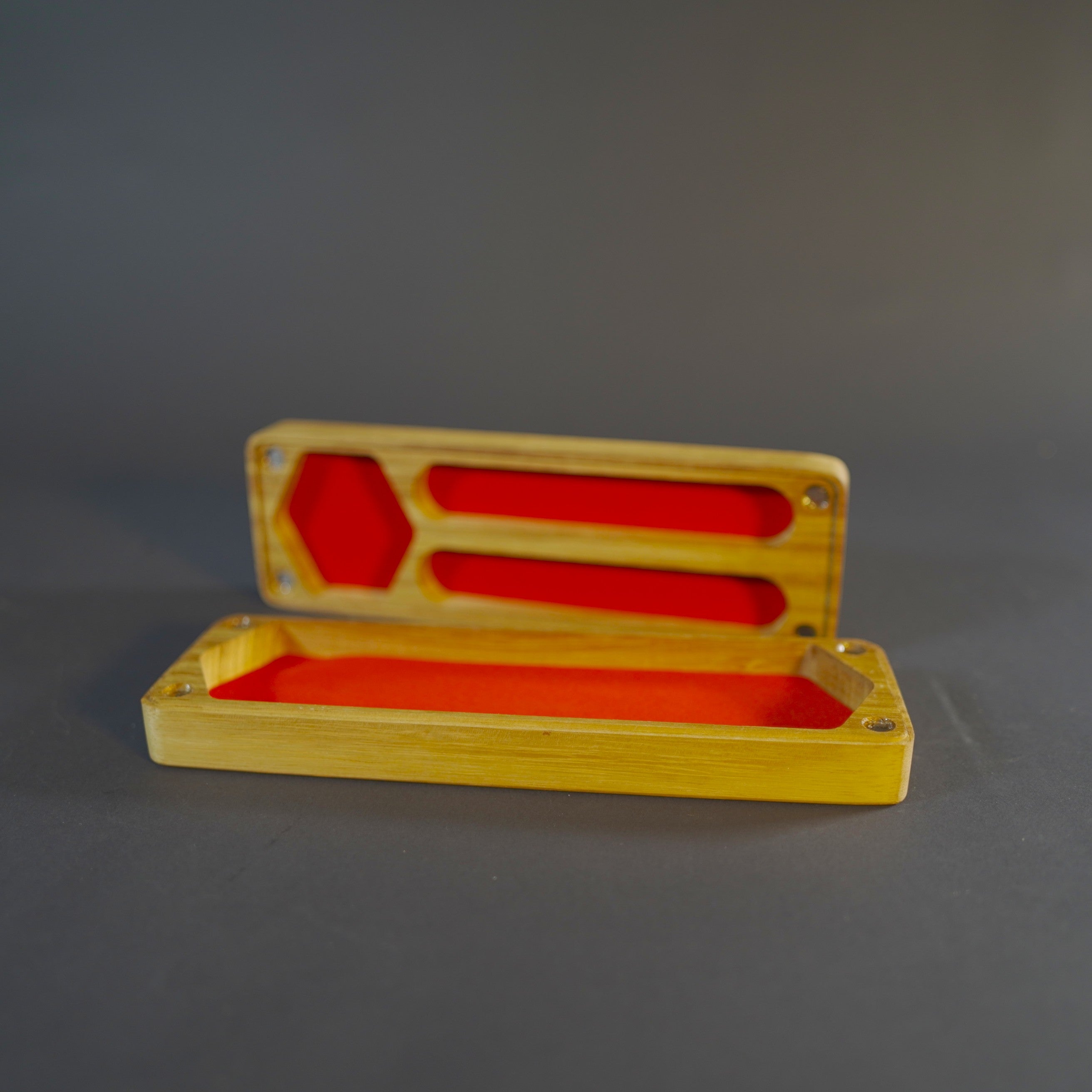 Large Dice Box